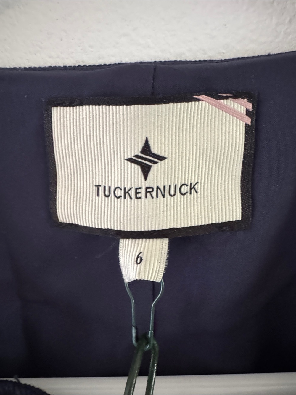 NWT Tuckernuck Navy Cotton Twill Duke Top Sz 6 - Picture 2 of 7
